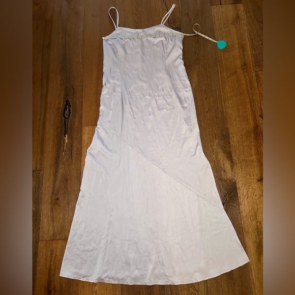 Lavender Silk Bodycon Dress - Picture 2 of 4
